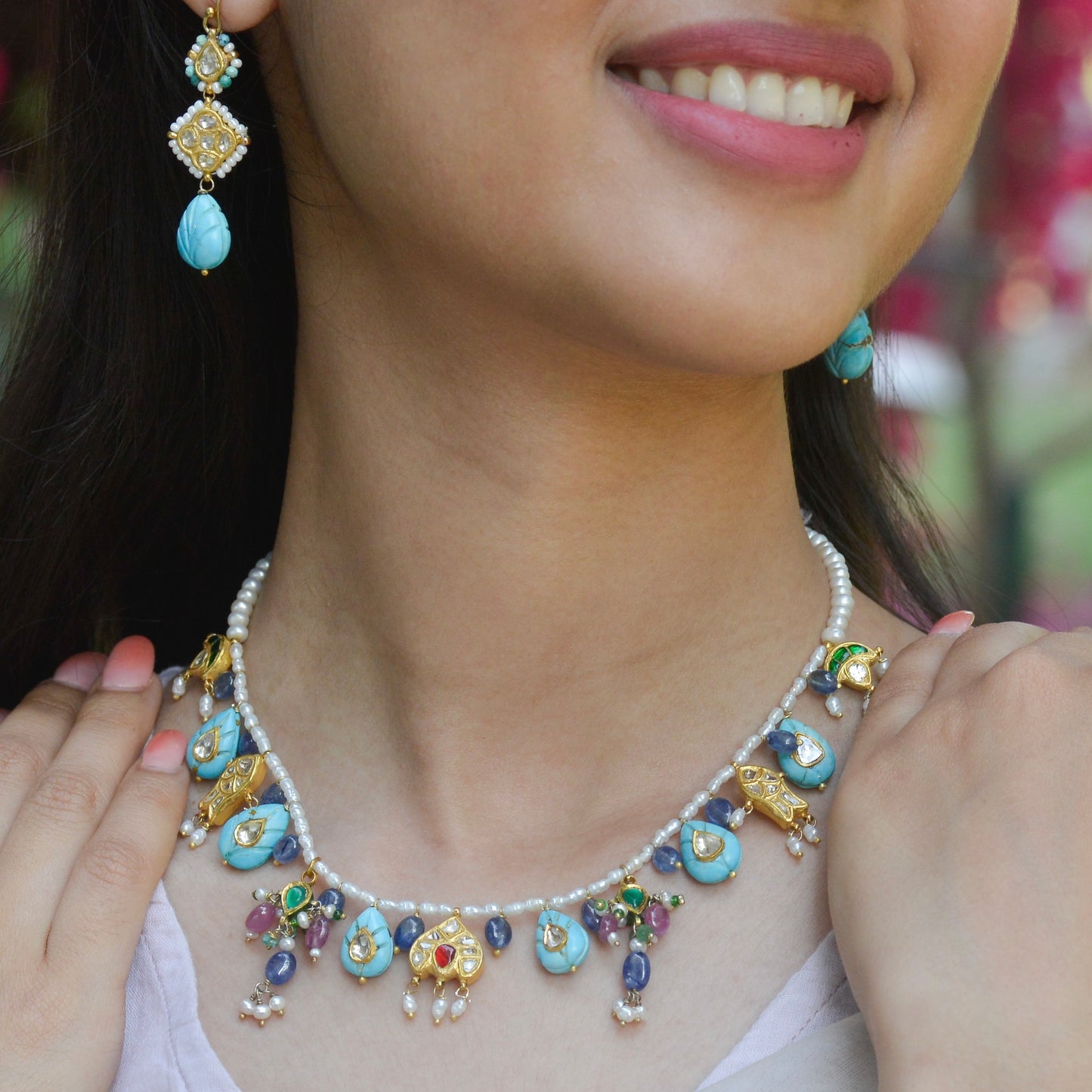 FEROZA BIJOR NECKLACE