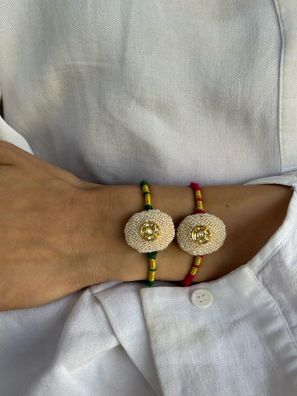 SINGLE POONCHI BRACELET