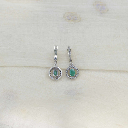 MINI EMERALD EARRINGS