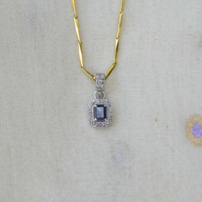 KAMLA BLUE SAPPHIRE PENDANT